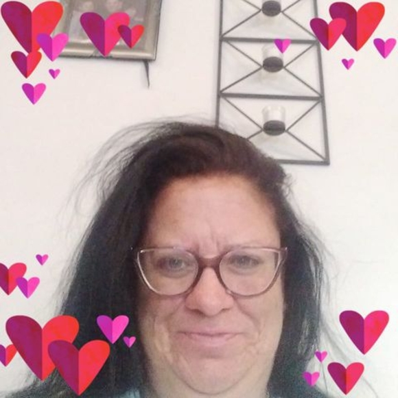 Meet your Posher, Lisa - Picture 1 of 1